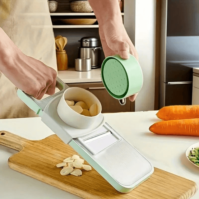 Ensemble de Hachoir à Légumes Multifonctionnel mandoline 7 PC