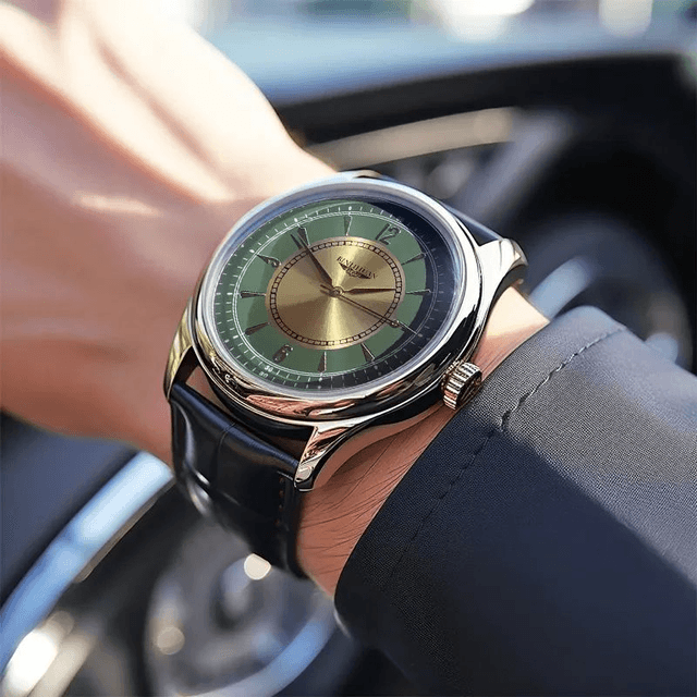 Montre pour hommes, fond vert bracelet en cuir noir