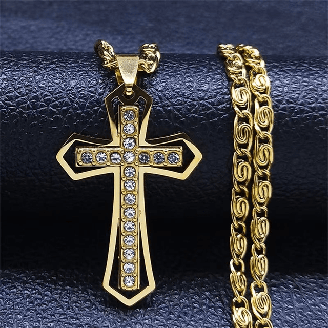 Pendentif croix catholique pour homme